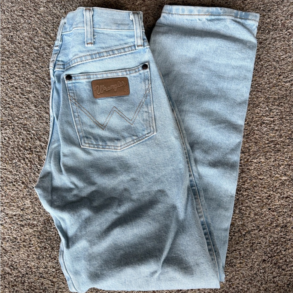 Wrangler Men's Light Blue Straight Jeans